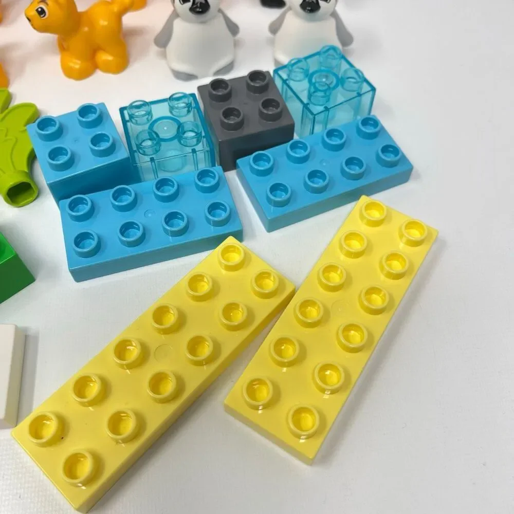 Lego Duplo Animal Families Penguins & Lions 10442 2 Sets Preowned Building Block